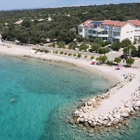Nice In With House Sea View Mandre